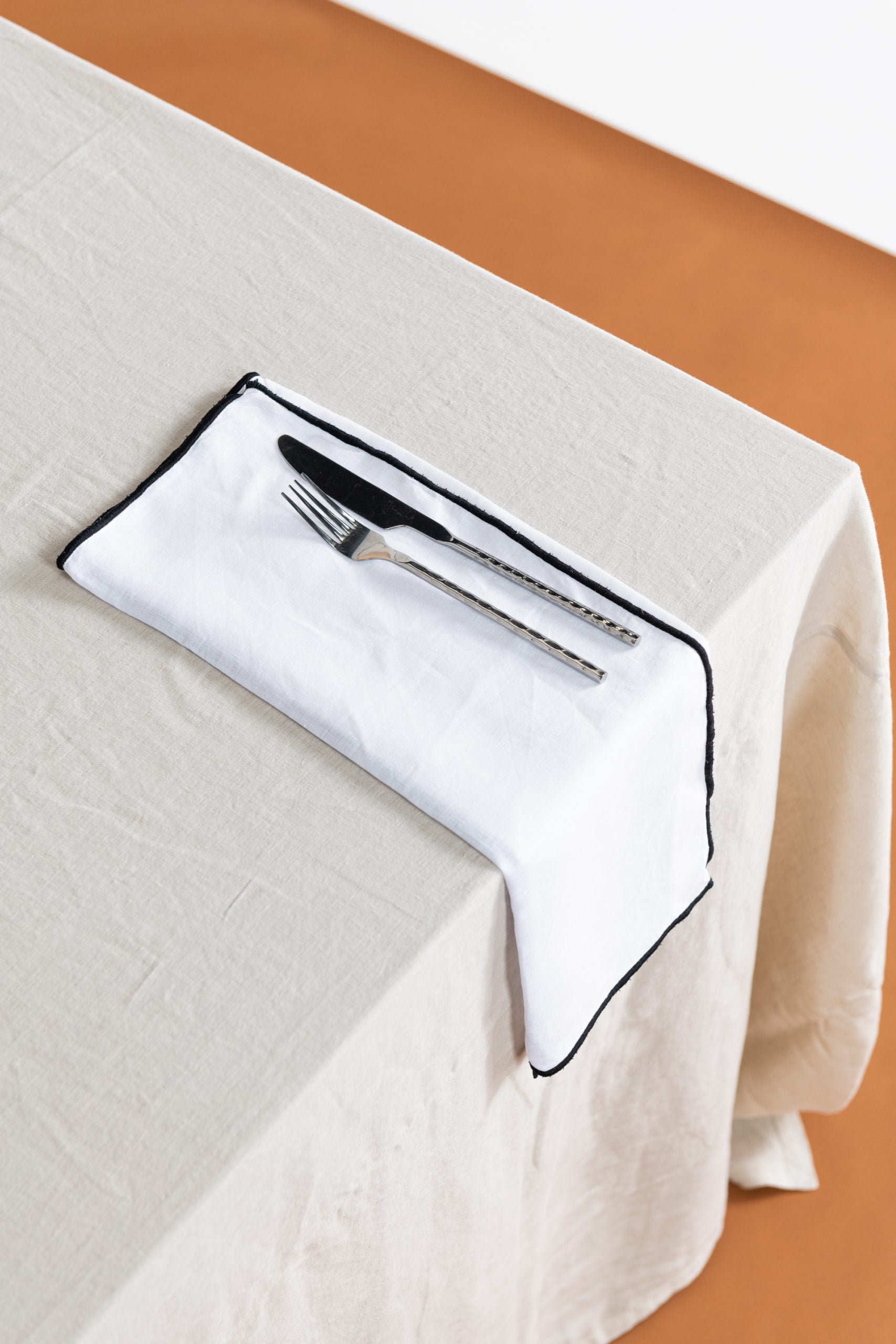 Napkin - Contrast Hem - White with Black Hem image 0