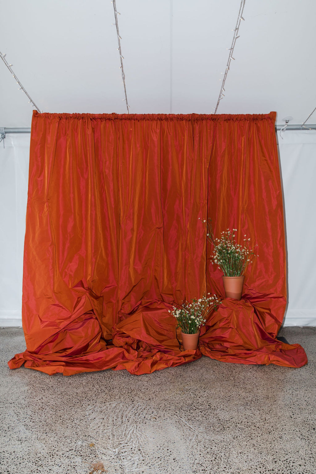 Drape - DIY - Rust/Red Two Tone Taffeta - 1.8M-2.4M x 1.8M-2.4M image 0